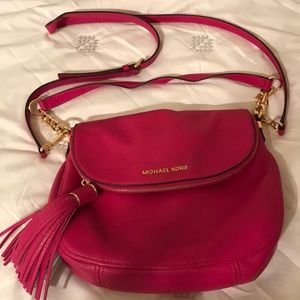 Michael kors pink medium size leather bag